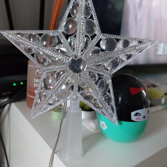 Clear Plastic Small Tree Topper Changes Color Beautiful for any tree - Picture 4 of 6